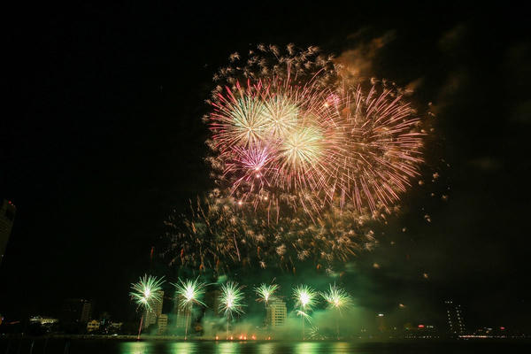 Gia Lai: Thống nhất bắn pháo hoa tầm thấp dịp Tết Nguyên đán Bính Ngọ 2026