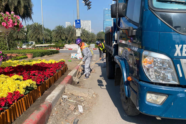 Hà Nội chỉnh trang hạ tầng giao thông phục vụ Đại hội XIV