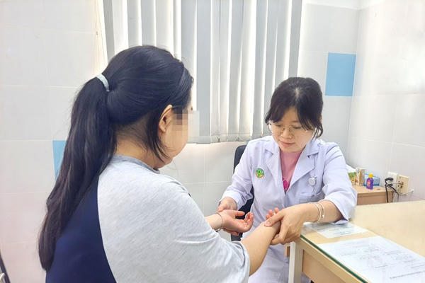 Chăm sóc sức khỏe nhân dân từ sớm, từ xa