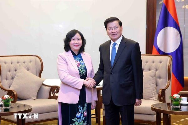 Tăng cường chia sẻ kinh nghiệm và giao lưu hữu nghị giữa Mặt trận hai nước Việt Nam - Lào