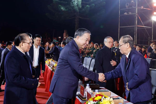 Tổng Bí thư Tô Lâm dự Chương trình cầu truyền hình "Hai tay xây dựng một sơn hà”