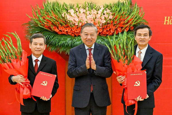 Bổ nhiệm Trưởng Ban Nội chính Trung ương và Giám đốc Học viện Chính trị quốc gia Hồ Chí Minh