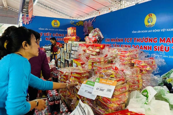 Ấm lòng người yếu thế