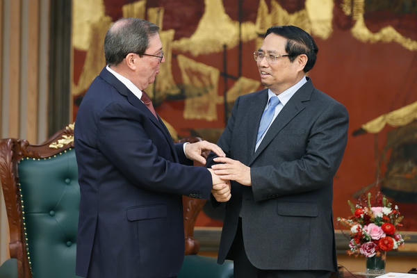 Thủ tướng Phạm Minh Chính tiếp Đặc phái viên Đảng, Chính phủ Cuba