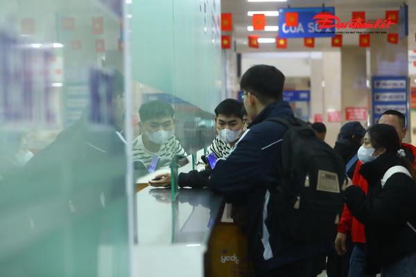 Cần xử lý nghiêm việc tăng giá tàu xe dịp Tết