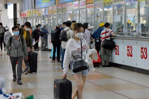 TP Hồ Chí Minh: Gần 1,3 triệu vé xe phục vụ người dân dịp Tết Bính Ngọ