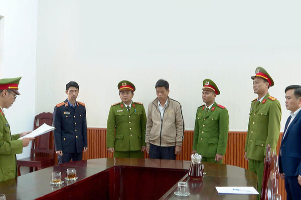 Cán bộ địa chính phường ở Huế bị khởi tố liên quan đến đất đai