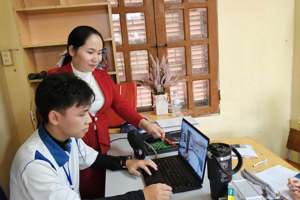  Giáo viên Hải Phòng dùng Al 'đánh thức' môn Lịch sử 