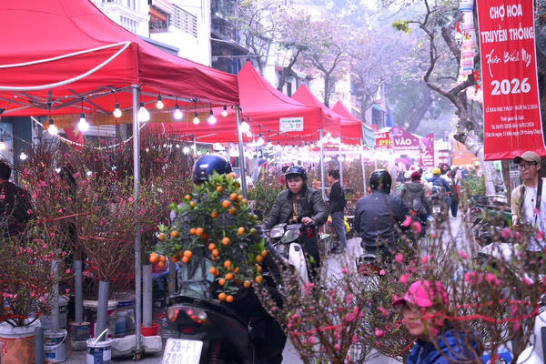 Thủ tướng chỉ đạo chăm lo, hỗ trợ Nhân dân đón Tết Nguyên đán vui tươi, an toàn, tiết kiệm