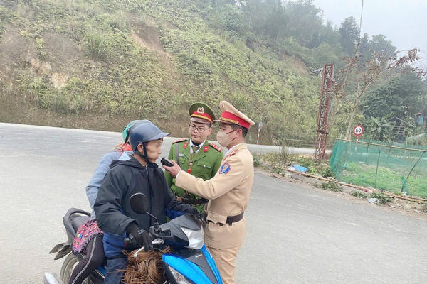Lào Cai siết chặt bảo đảm trật tự, an toàn giao thông dịp Tết Bính Ngọ và Lễ hội xuân 2026