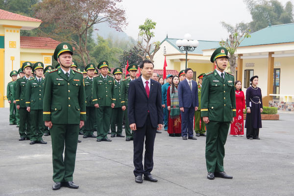Thiêng liêng Lễ chào cờ chủ quyền đầu Xuân tại các đồn Biên phòng Cao Bằng