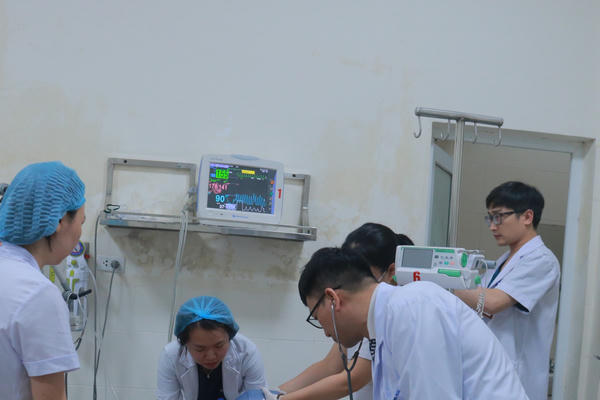 Một đêm giao thừa không ngủ ở Bệnh viện E