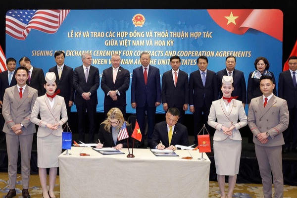 Tổng Bí thư Tô Lâm chứng kiến lễ ký và trao thỏa thuận hợp tác Việt Nam-Hoa Kỳ