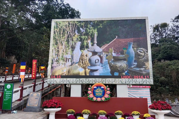 Lễ hội Chùa Hương 2026: Miễn phí tham quan đến hết mùng 6 Tết