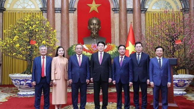 Chủ tịch nước Lương Cường chúc Tết cán bộ Văn phòng Chủ tịch nước