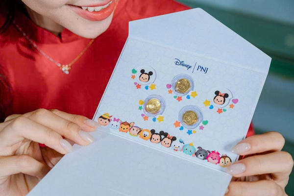  “Sốt” vàng mini ngày vía Thần Tài