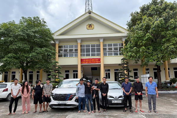 Bắt nhóm bắt cóc phụ nữ cướp tài sản, chuẩn bị bán nạn nhân qua Campuchia