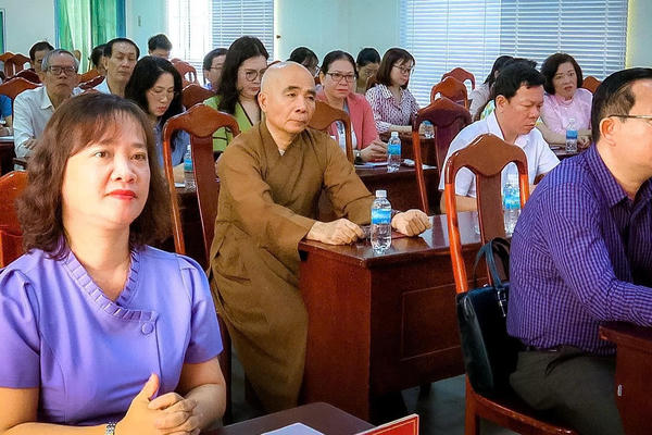 Khánh Hòa: Mặt trận phường Nha Trang gặp mặt người ứng cử đại biểu HĐND phường, nhiệm kỳ 2026-2031