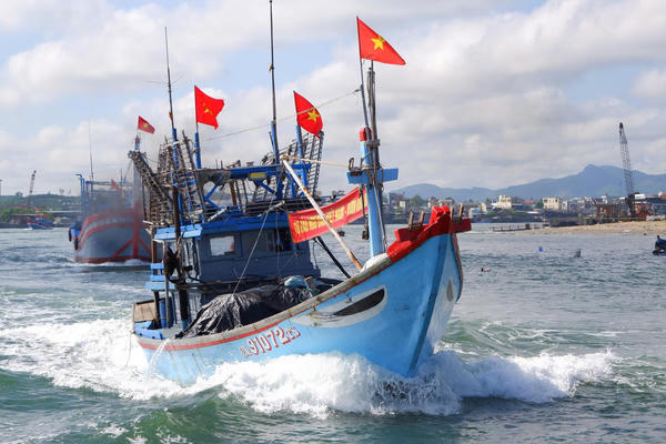 Đà Nẵng: Ngư dân Núi Thành ra quân đánh bắt hải sản năm 2026