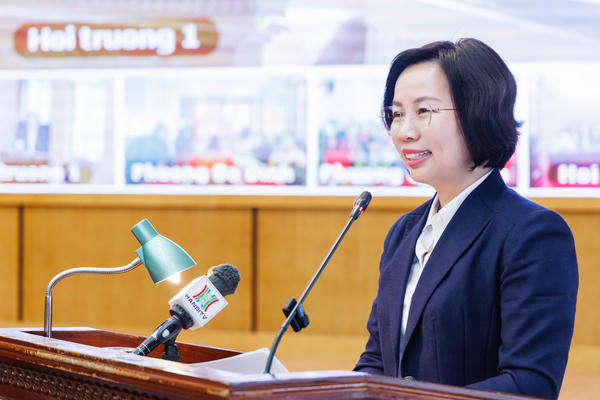 Bà Bùi Huyền Mai: Luôn lắng nghe ý kiến đóng góp và chịu sự giám sát của cử tri