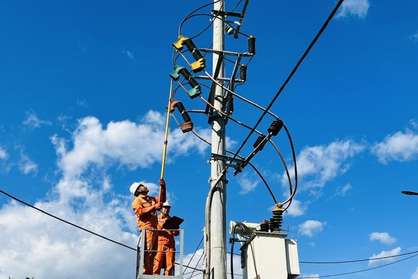 Đảm bảo an toàn, ổn định nguồn điện tại các điểm bỏ phiếu