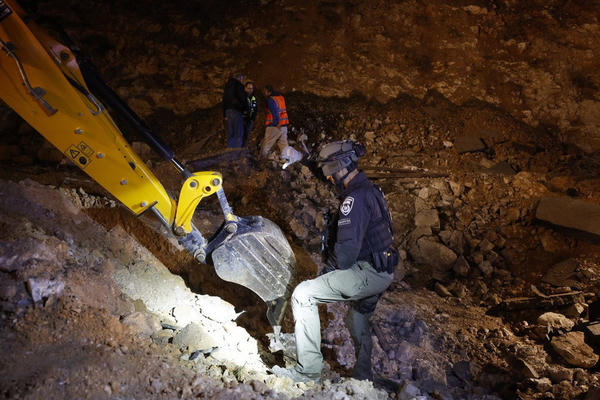 Đại hội đồng Liên hợp quốc kêu gọi các bên liên quan chấm dứt giao tranh