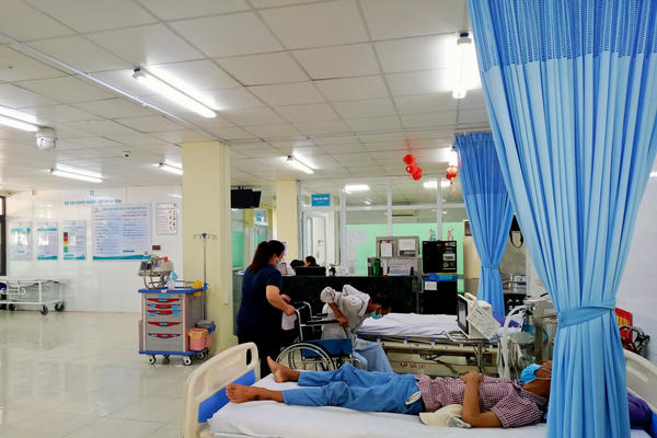 Nguy cơ mất an toàn và ngộ độc thực phẩm đang hiện hữu