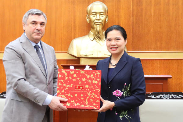 Phát huy vai trò của Mặt trận trong củng cố mối quan hệ đối tác chiến lược toàn diện Việt Nam - Liên bang Nga