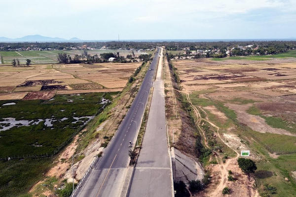 Đà Nẵng: Thống nhất đầu tư tuyến đường đô thị tốc độ cao nối trung tâm với Chu Lai