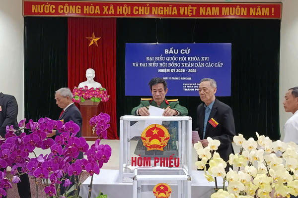 Không khí bầu cử sôi nổi, trang trọng trên địa bàn Thủ đô