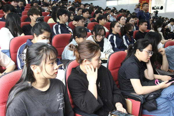 Đối thoại sinh viên, nâng chất lượng đào tạo Y – Dược cổ truyền