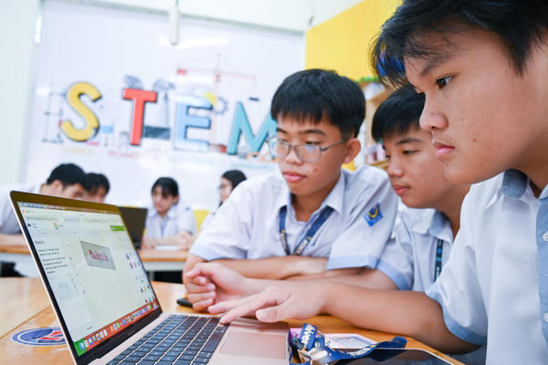 Giáo dục STEM: Hướng tới xanh hóa, thông minh hóa các giá trị phát triển