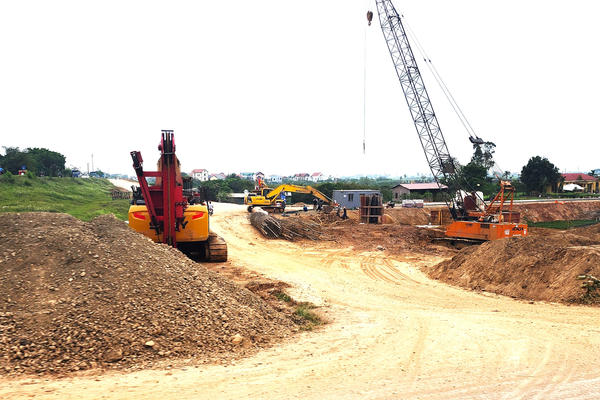 Dự án đầu tư xây dựng đường Vành đai 4 đoạn qua xã Mê Linh (TP Hà Nội): Xem xét toàn diện, đảm bảo quyền lợi người dân