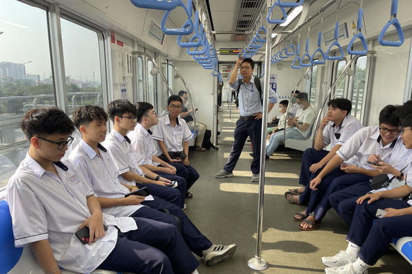 TPHCM đẩy nhanh “xanh hoá” giao thông