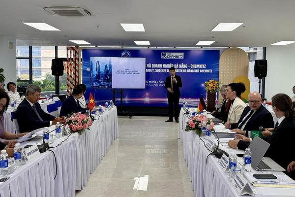 TP Đà Nẵng và TP Chemnitz (Đức) hợp tác về vi mạch bán dẫn, trí tuệ nhân tạo