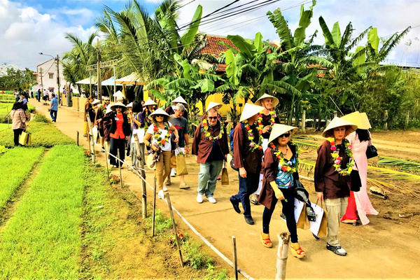 Khám phá Trà Quế, làng du lịch tốt nhất thế giới