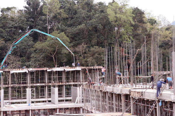 Dựng tương lai từ những công trường nơi địa đầu Tổ quốc