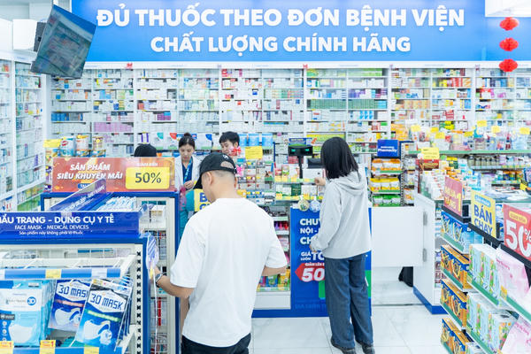 Giữa "bão giá" và dịch bệnh: Khi doanh nghiệp giữ vững lá chắn sức khỏe cộng đồng