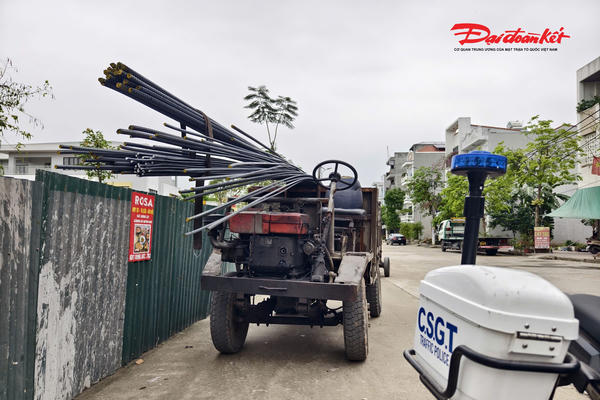 Hà Nội: Tăng cường xử lý phương tiện tự chế, đảm bảo an toàn giao thông