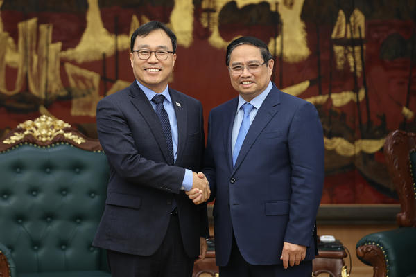 Thủ tướng đề nghị Hàn Quốc đẩy mạnh đầu tư vào hạ tầng năng lượng trọng điểm của Việt Nam