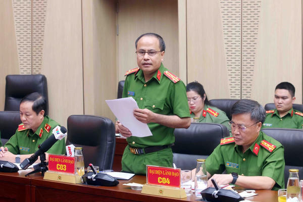 Bộ Công an thu thập mẫu tất cả các sản phẩm do hệ sinh thái Mailisa bán ra thị trường để phục vụ điều tra Bộ Công an thu thập mẫu tất cả các sản phẩm do hệ sinh thái Mailisa bán ra thị trường để phục vụ điều tra