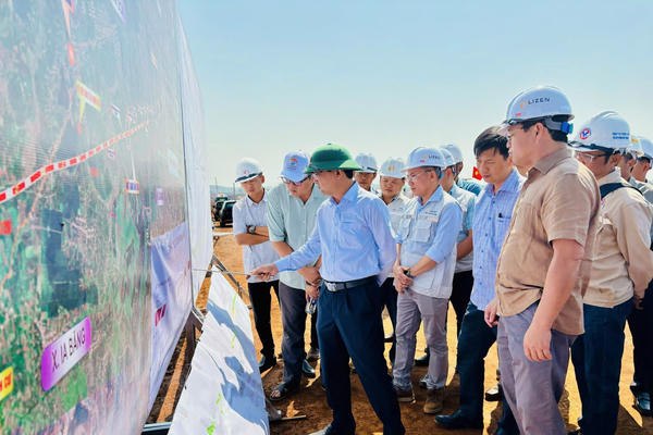 Gia Lai: Kiểm tra tiến độ thi công Dự án thành phần 3 cao tốc Quy Nhơn-Pleiku 