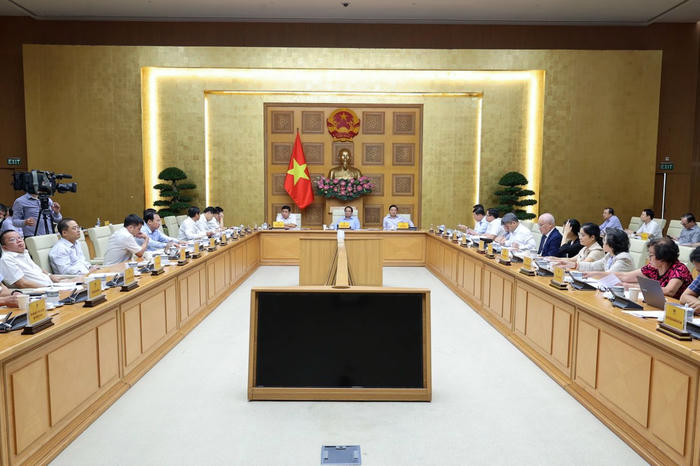 Chính phủ họp bàn tháo gỡ vướng mắc trong hợp chuẩn, hợp quy hàng hóa
