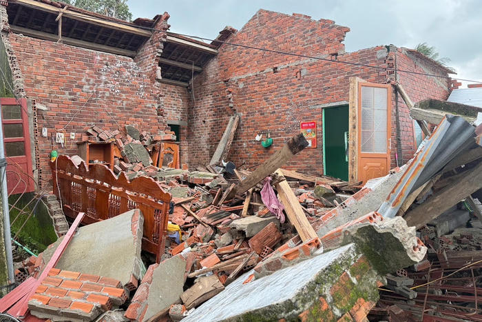 Thủ tướng: Bảo đảm người dân có nhà ở an toàn trước Tết nguyên đán 2026 Thủ tướng: Bảo đảm người dân có nhà ở an toàn trước Tết nguyên đán 2026