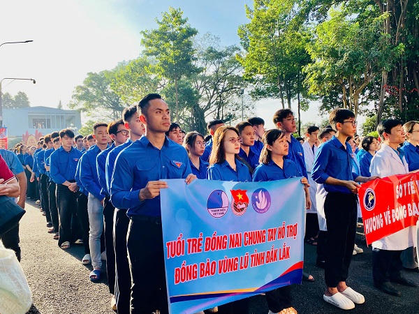 Đâu cần thanh niên có – đâu khó có thanh niên: Khát vọng tuổi trẻ Việt Nam qua những mùa gian khó Đâu cần thanh niên có – đâu khó có thanh niên: Khát vọng tuổi trẻ Việt Nam qua những mùa gian khó