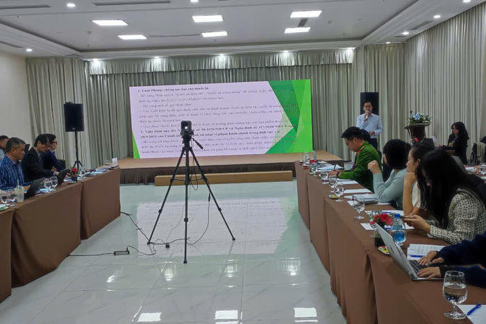 Cần cấm tuyệt đối thuốc lá điện tử, thuốc lá nung nóng