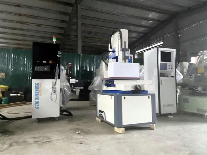 Hé lộ thủ đoạn buôn lậu máy móc cũ tinh vi để thu lợi bất chính Hé lộ thủ đoạn buôn lậu máy móc cũ tinh vi để thu lợi bất chính