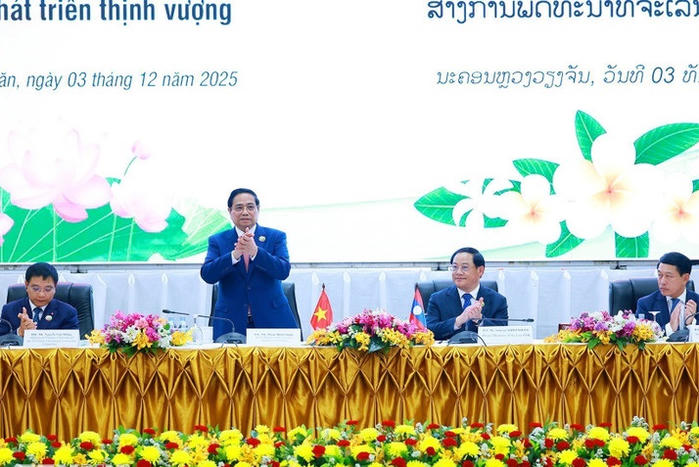 Kỳ họp Ủy ban liên Chính phủ Việt-Lào đạt nhiều kết quả quan trọng và thiết thực