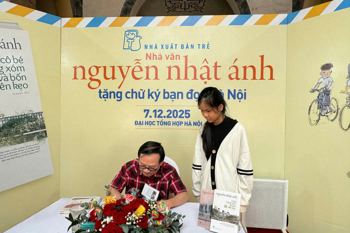 Nhà văn Nguyễn Nhật Ánh: Khi viết, tôi thấy rõ là mình đang sống Nhà văn Nguyễn Nhật Ánh: Khi viết, tôi thấy rõ là mình đang sống