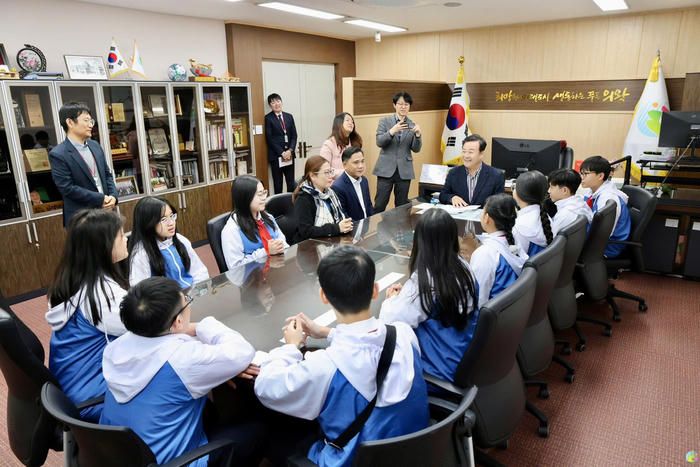 Đà Nẵng: Kế thừa hợp tác quốc tế khi thực hiện mô hình chính quyền 2 cấp Đà Nẵng: Kế thừa hợp tác quốc tế khi thực hiện mô hình chính quyền 2 cấp